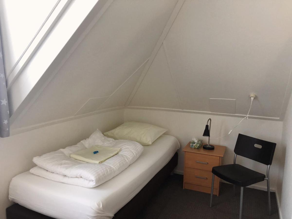 Hof Christina Vakantiewoningen Vrouwenpolder Luaran gambar